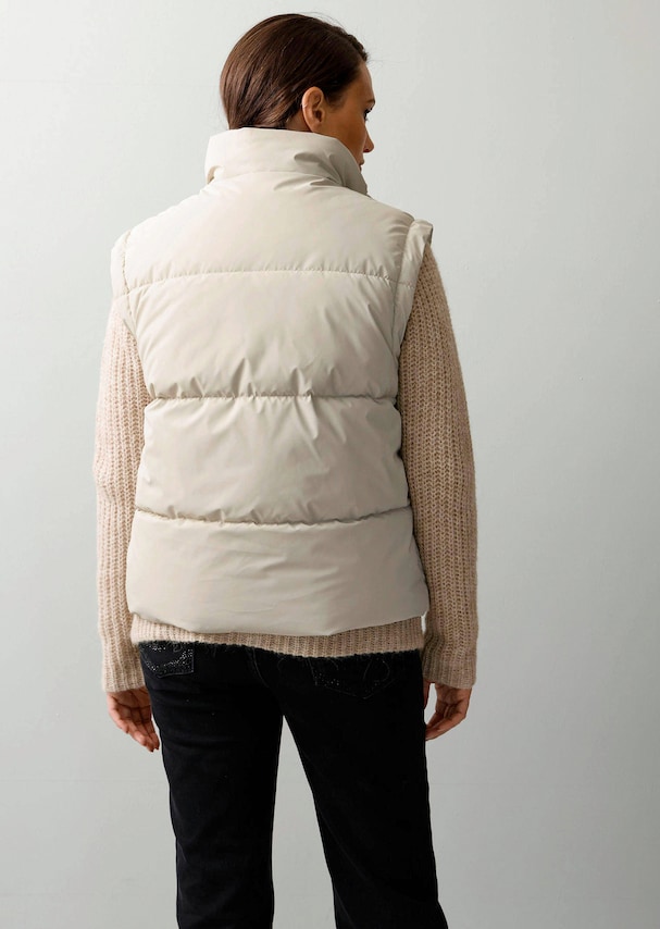 Steppjacke mit abnehmbaren Ärmeln 2
