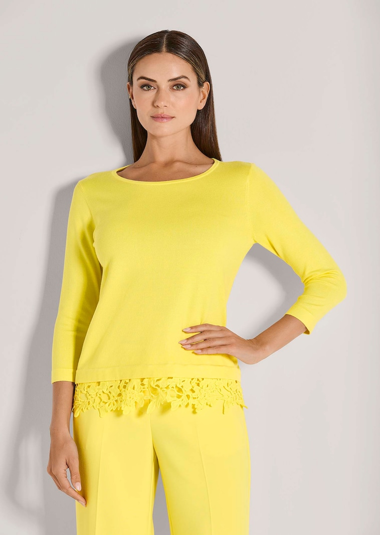 Pullover mit Spitzensaum