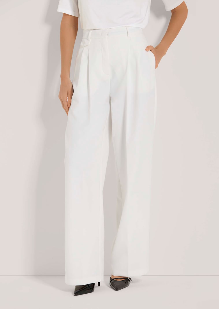 Weite Bundfalten-Hose