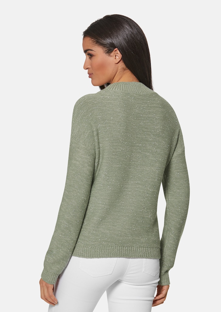 Stand-up collar jumper with shiny effects 2
