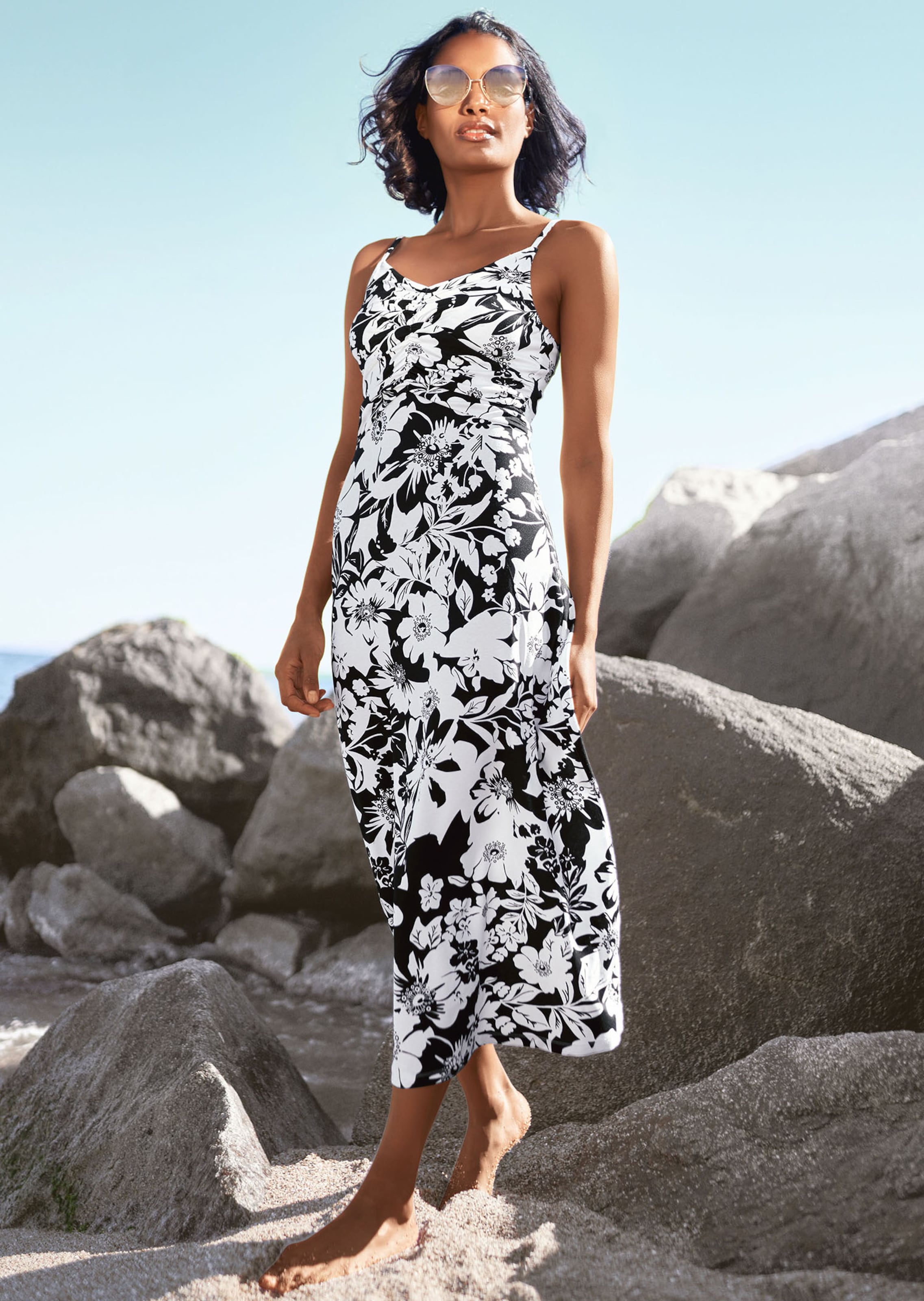 Beach dress in black white MADELEINE Fashion