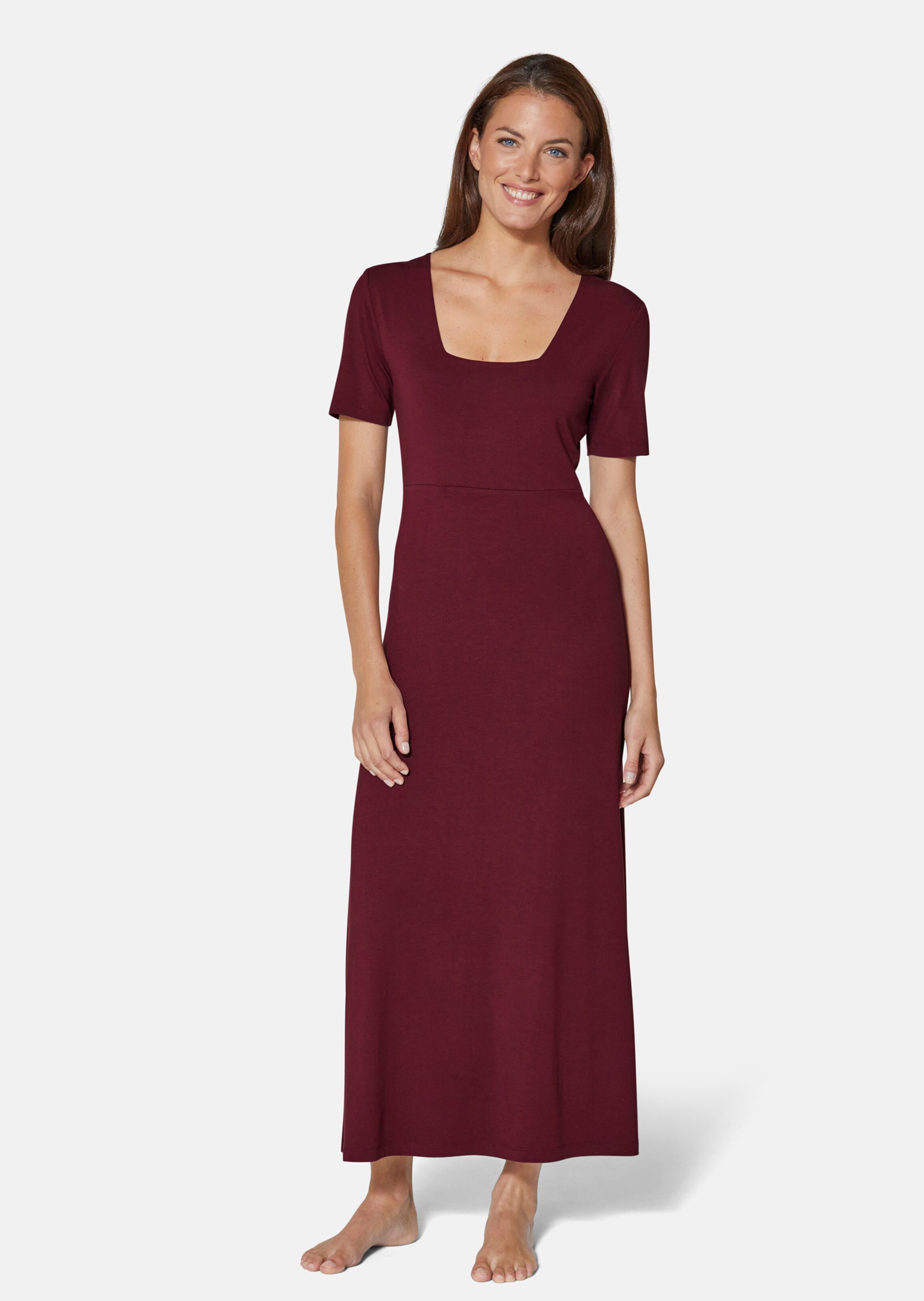 Summer dress with short sleeves in burgundy | MADELEINE Fashion