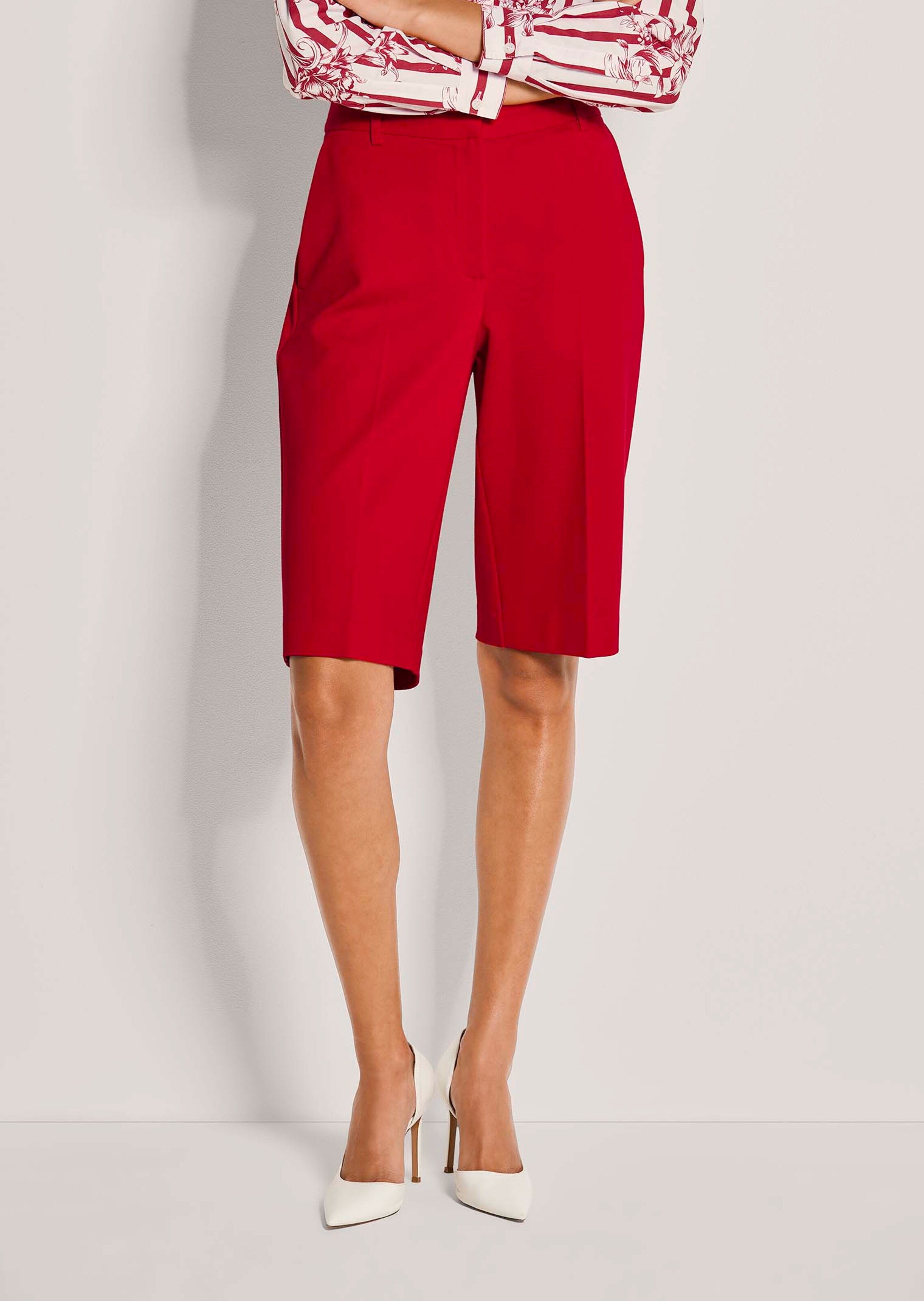 Elegante Jersey-Bermuda mit Stretch