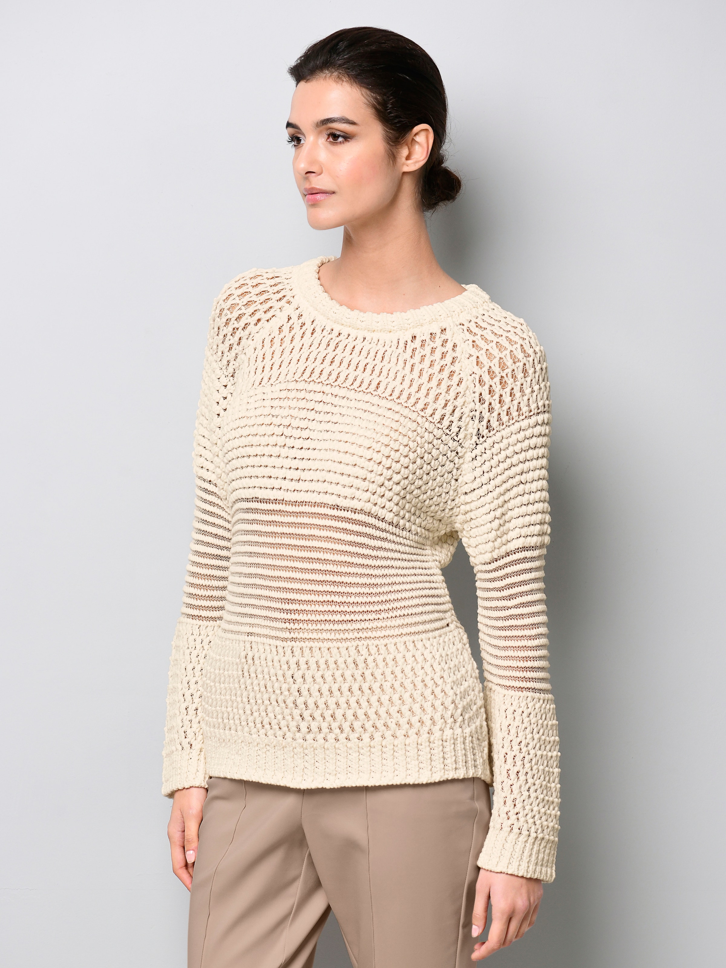 Pullover mit Strickmuster