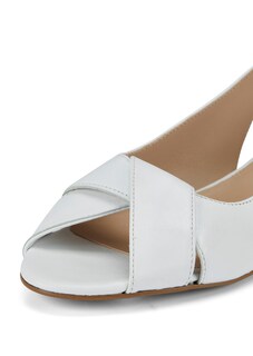 Ballerinas aus perforiertem Leder thumbnail 2