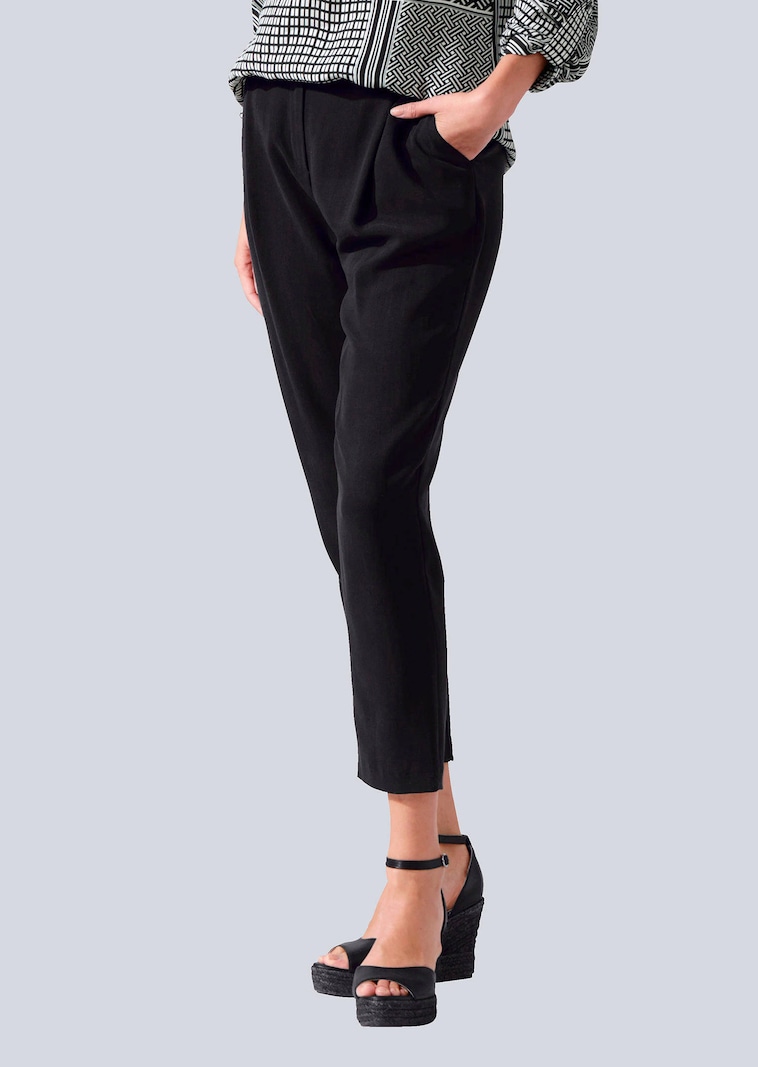 Chinohose aus tragekomfortabler Lyocellfaser