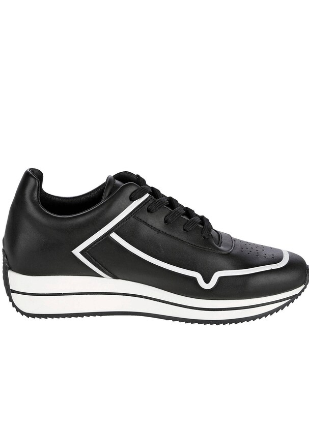 Sneaker mit einperforierten Markeninitialien 5