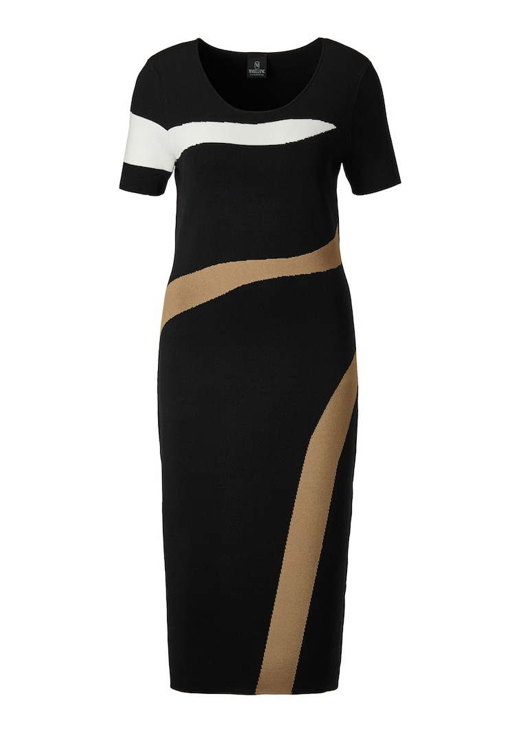 Knit dress with elegant pattern
