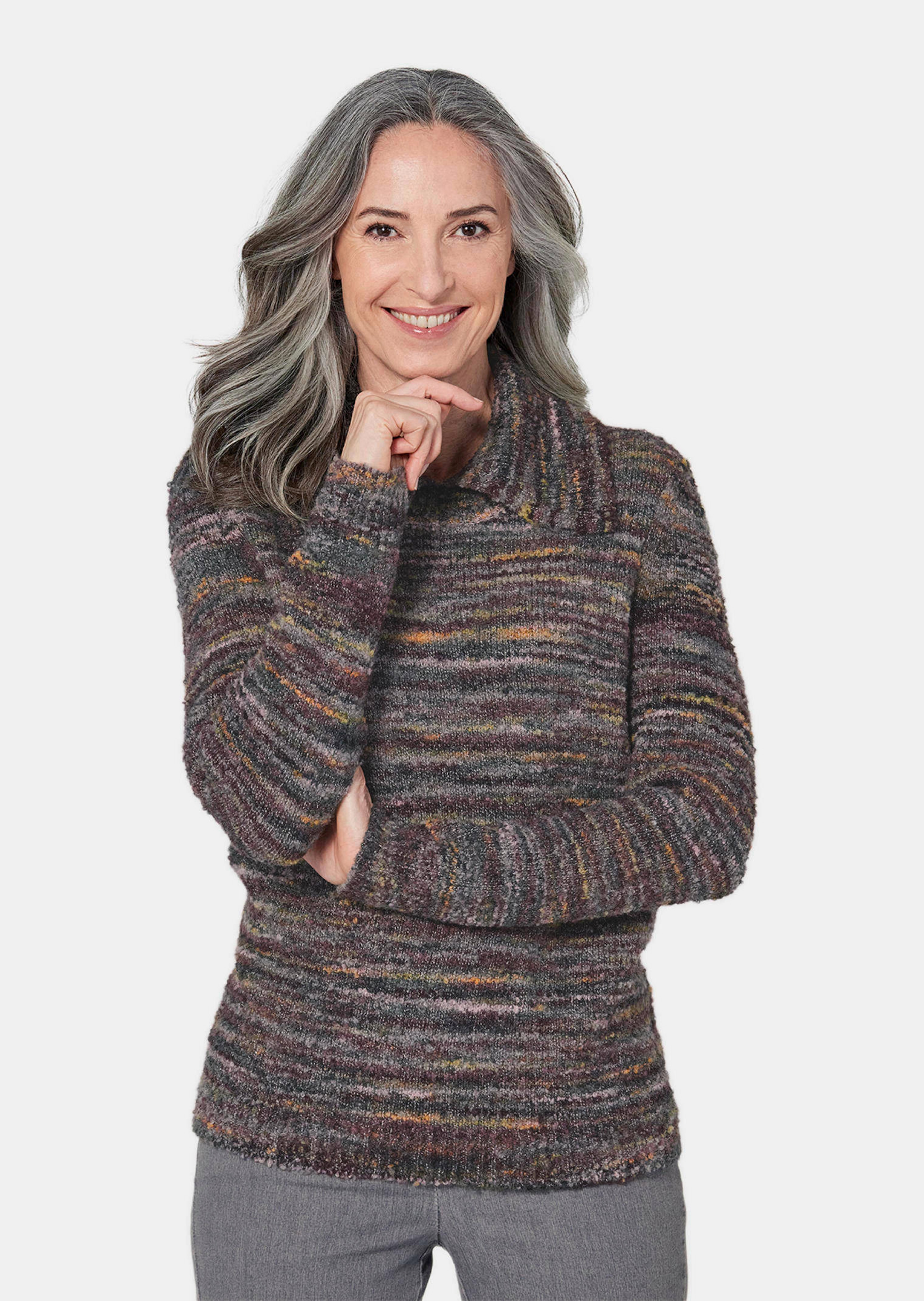 Strickpullover mit ausgefallenem Kragen