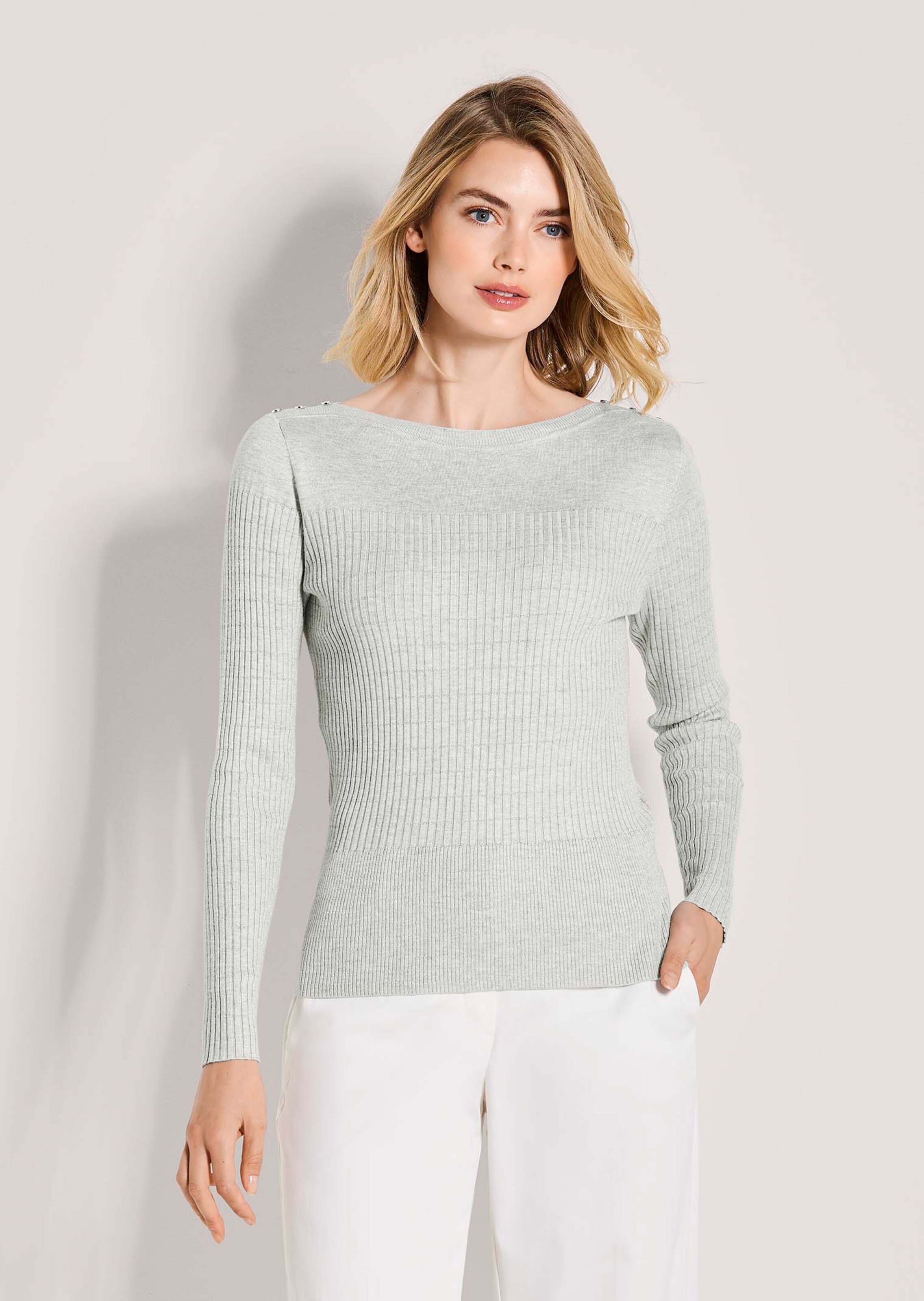 Pullover