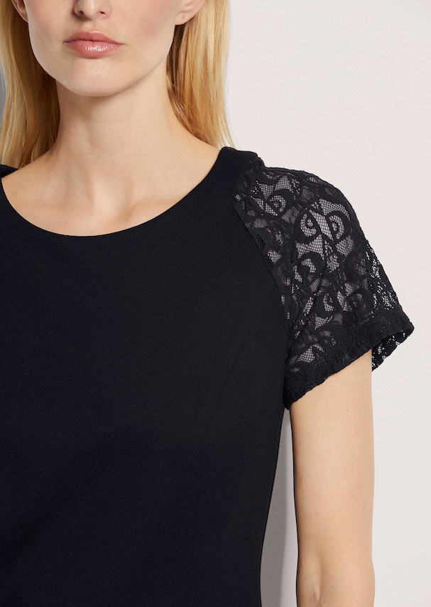 Jersey-Kleid mit Spitze 4