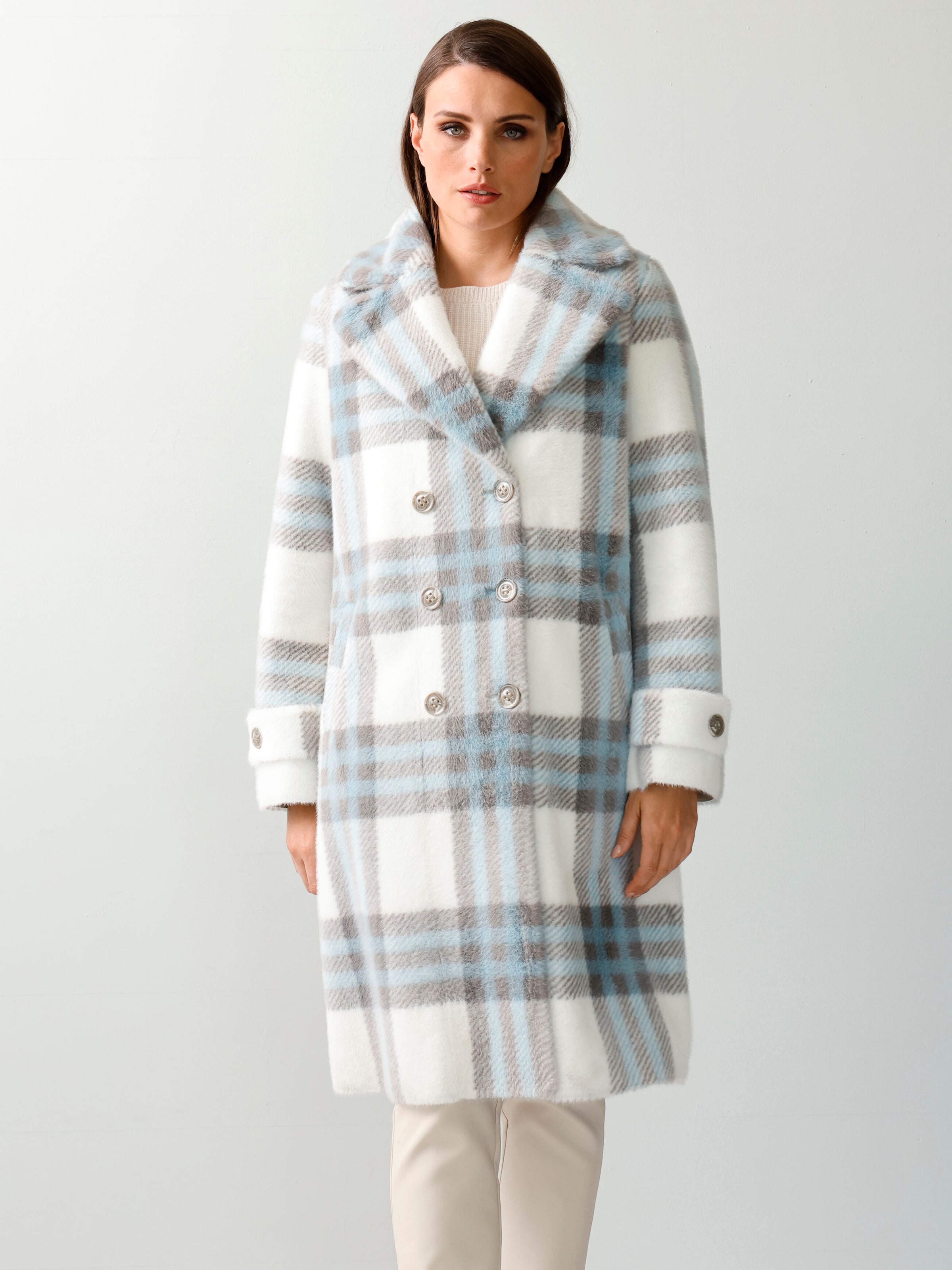 Karomantel mit 6 Knöpfen