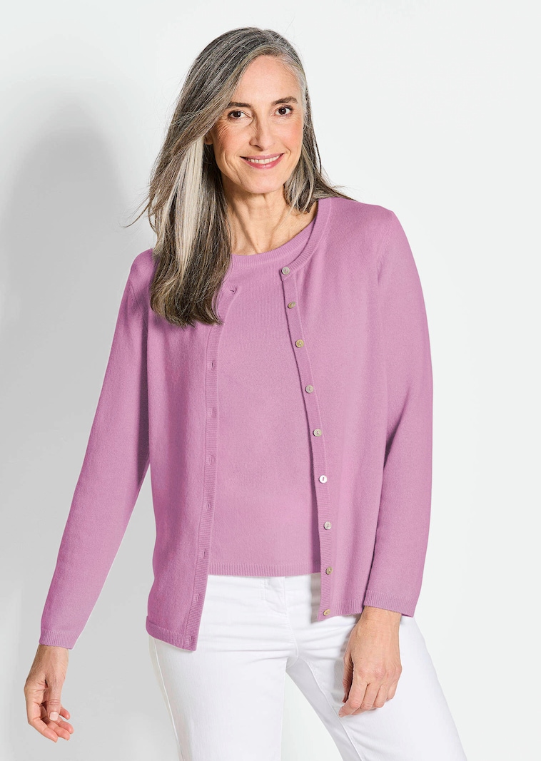 Pyöreäpäänteinen kashmirneuletakki