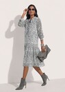 Robe thumbnail 4