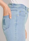 «M»-Jeans in gerader Form mit Logo-Stickerei thumbnail 5