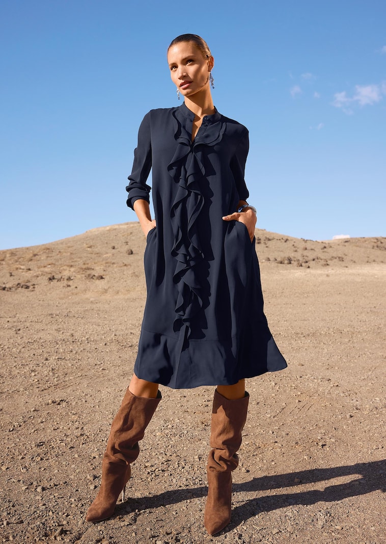 Kleid mit Volants