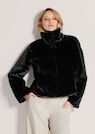 Modische Kurzjacke aus Webpelz thumbnail 1